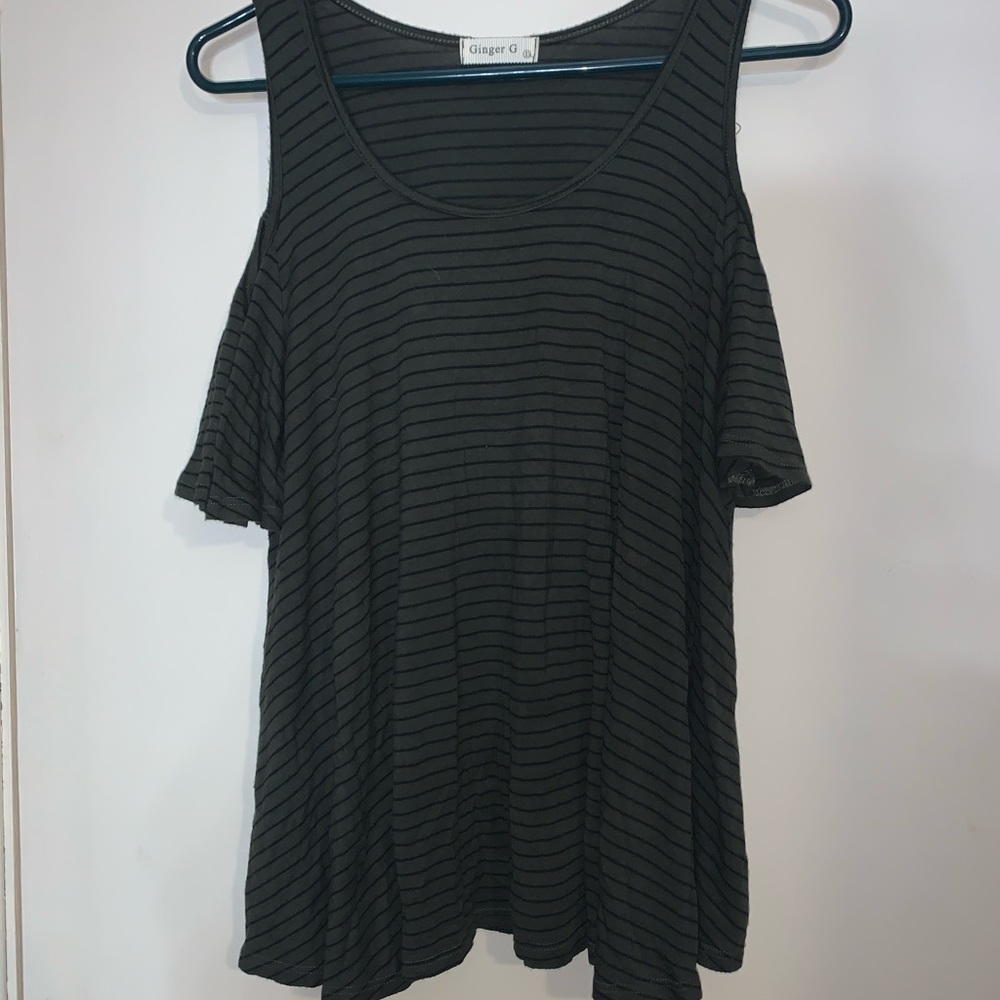 Cold shoulder top